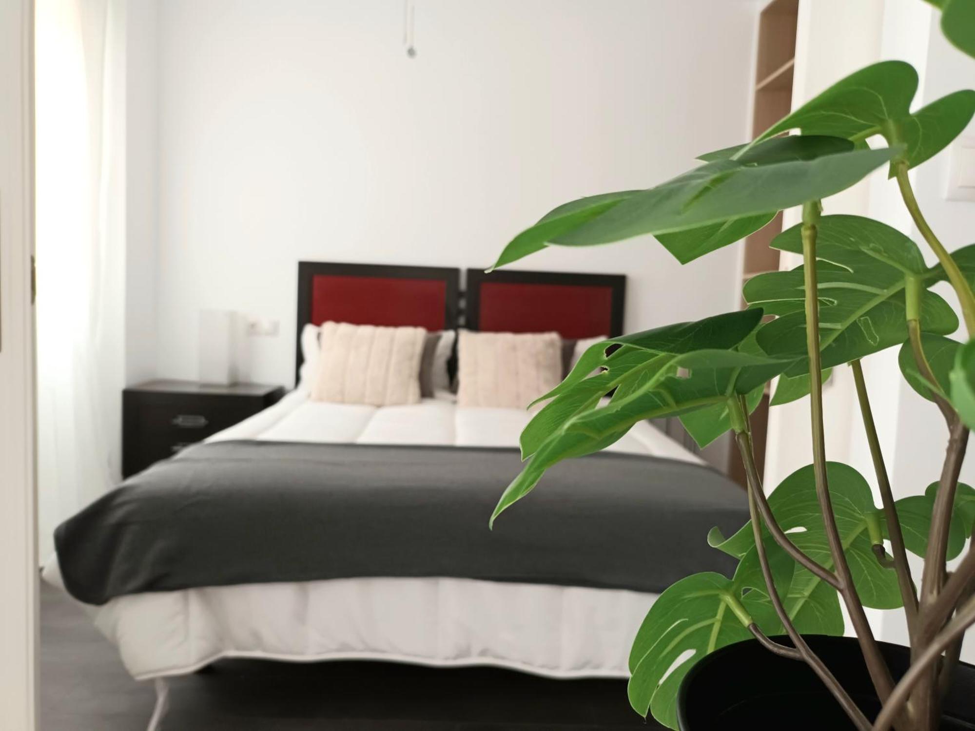 Apartamento Vacacional Cuarteles Малага Екстер'єр фото
