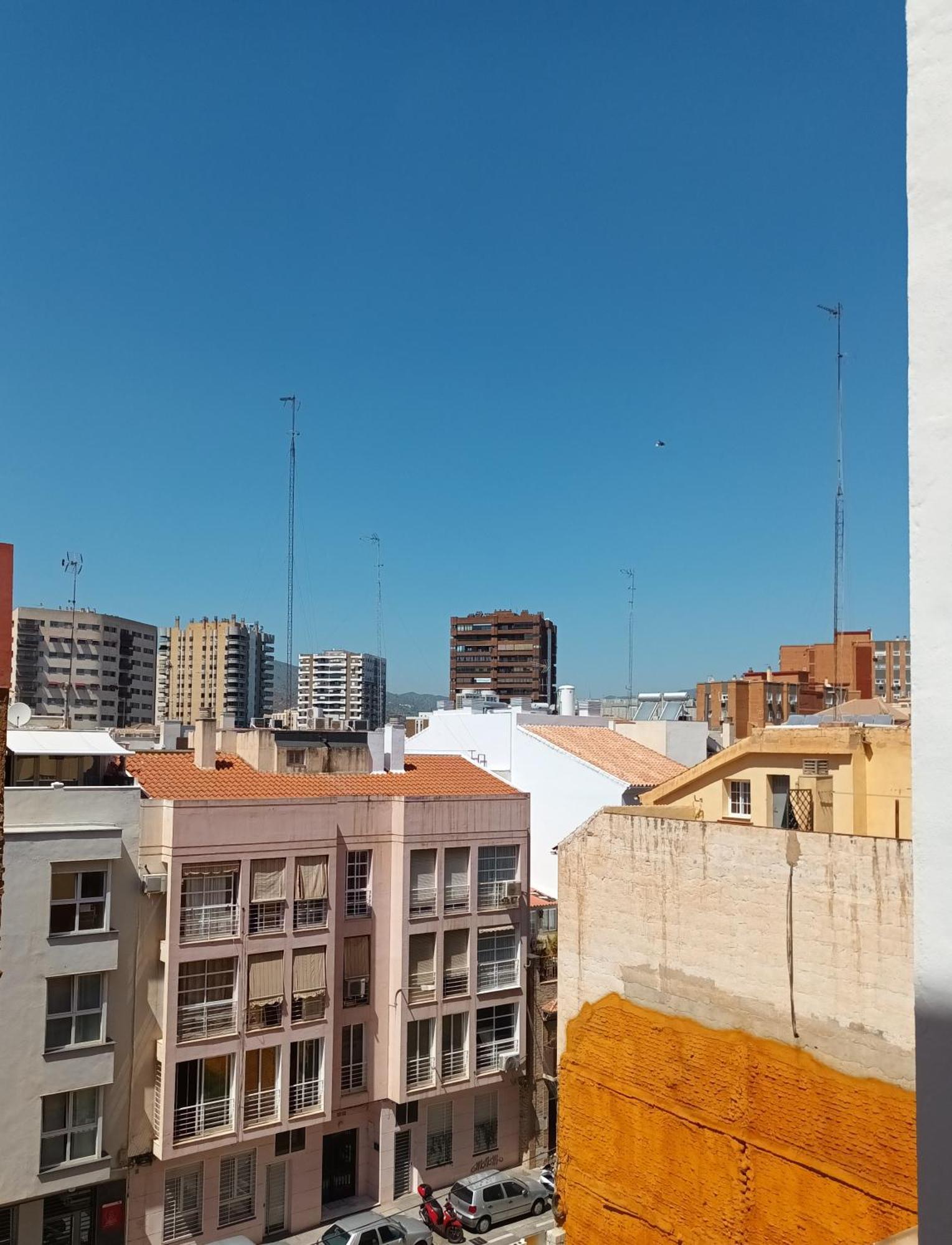 Apartamento Vacacional Cuarteles Малага Екстер'єр фото