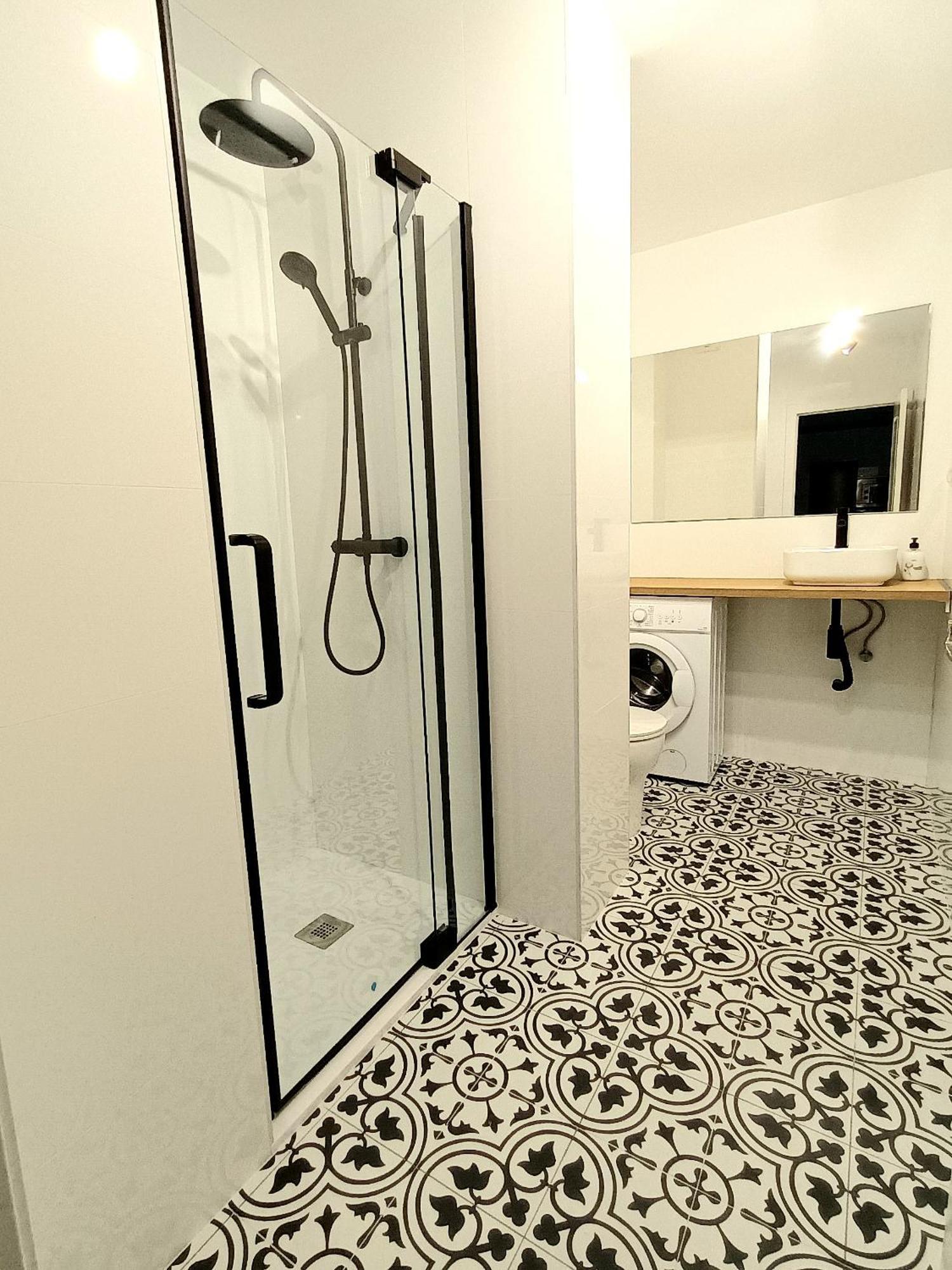 Apartamento Vacacional Cuarteles Малага Екстер'єр фото